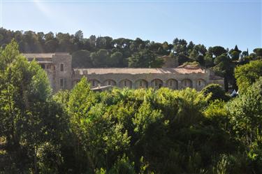 Lagrasse Abbey (St. Marie d’Orbieu)