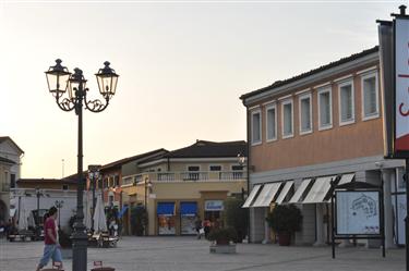 Serravalle Designer Outlet, Serravalle