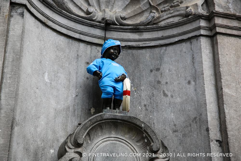 Manneken Pis - Things to do in Brussels - Fine Traveling